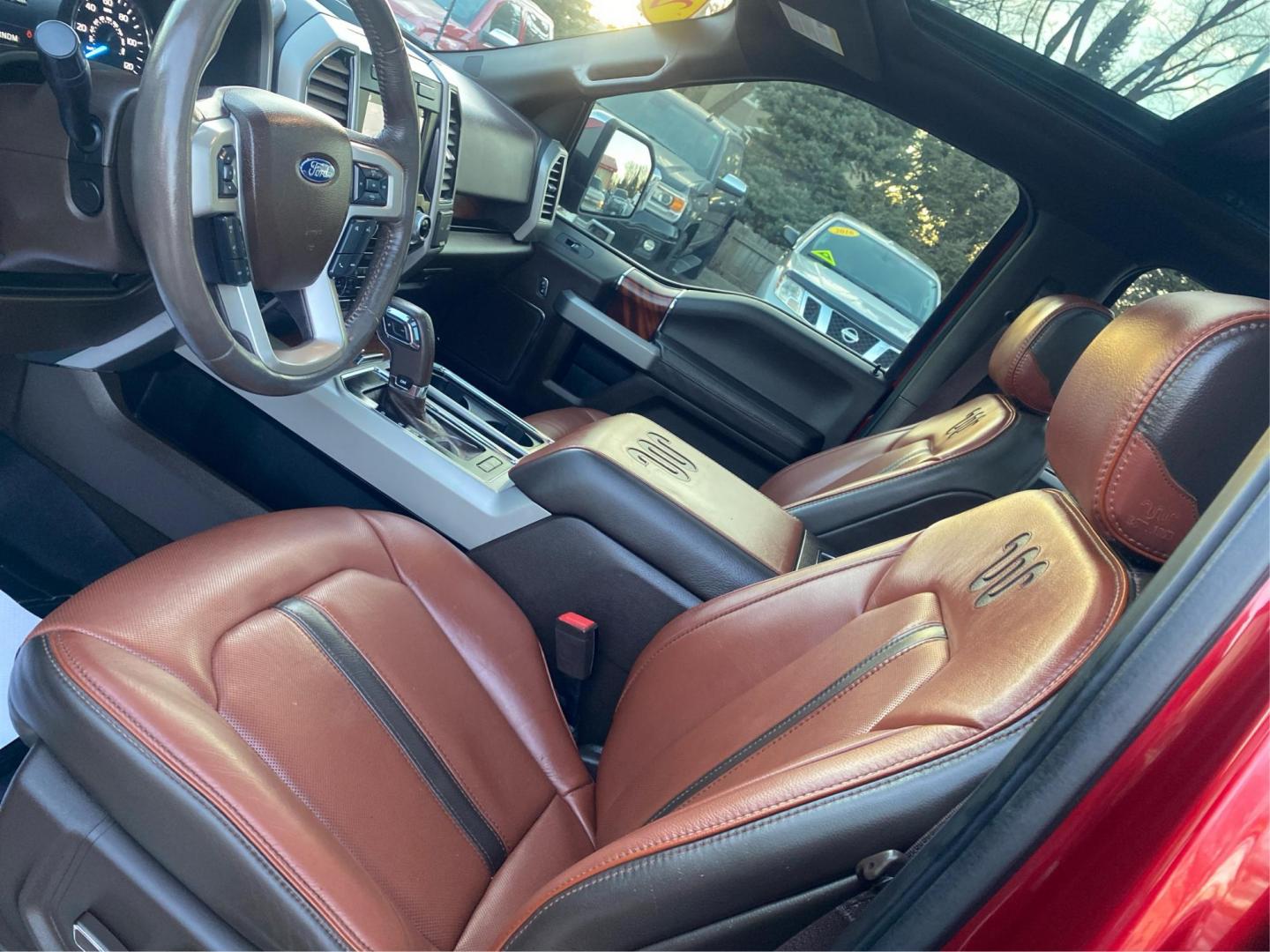 2018 RED FORD F150 SUPERCREW KING RANCH (1FTEW1EG8JF) with an 3.5L engine, Automatic transmission, located at 908 SE 14th Street, Des Moines, IA, 50317, (515) 281-0330, 41.580303, -93.597046 - Photo#17