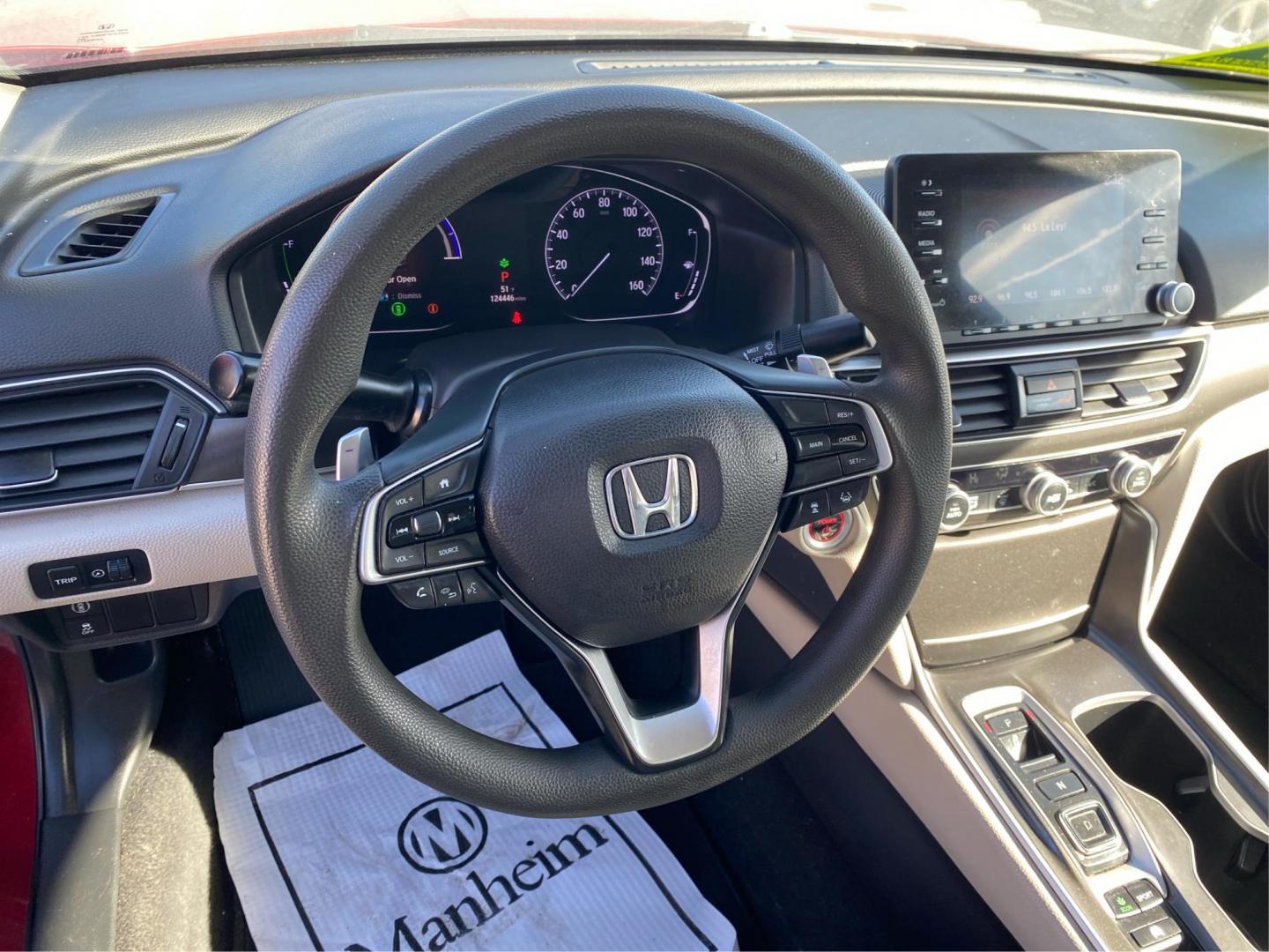 2019 RED HONDA ACCORD HYBRID (1HGCV3F1XKA) with an 2.0L engine, Continuously Variable transmission, located at 908 SE 14th Street, Des Moines, IA, 50317, (515) 281-0330, 41.580303, -93.597046 - Photo#16
