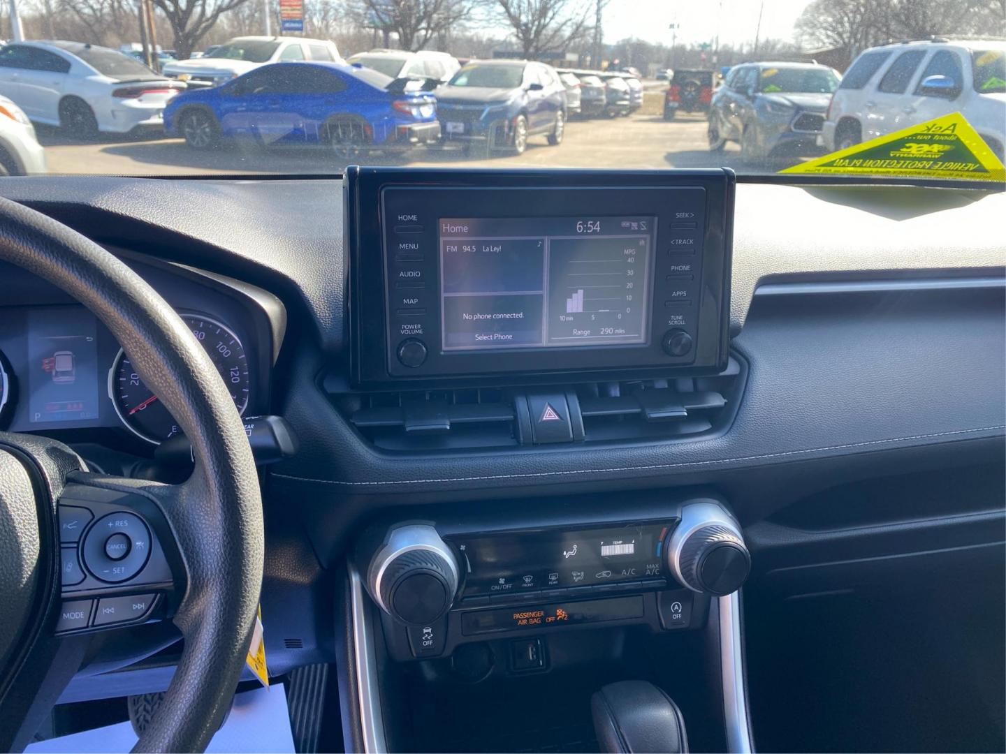 2019 BLUE TOYOTA RAV4 LE (2T3F1RFV9KW) with an 2.5L engine, Automatic transmission, located at 908 SE 14th Street, Des Moines, IA, 50317, (515) 281-0330, 41.580303, -93.597046 - Photo#13