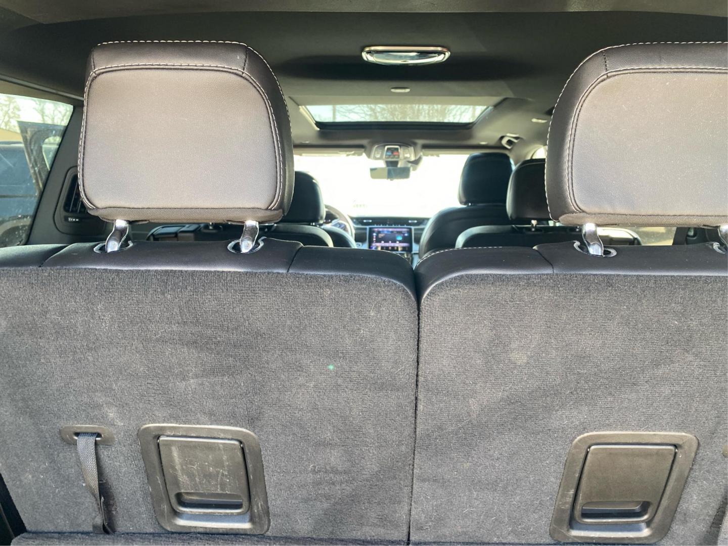 2024 GRAY JEEP GRAND CHEROKEE L LIMITED (1C4RJKBGXR8) with an 3.6L engine, Automatic transmission, located at 908 SE 14th Street, Des Moines, IA, 50317, (515) 281-0330, 41.580303, -93.597046 - Photo#12