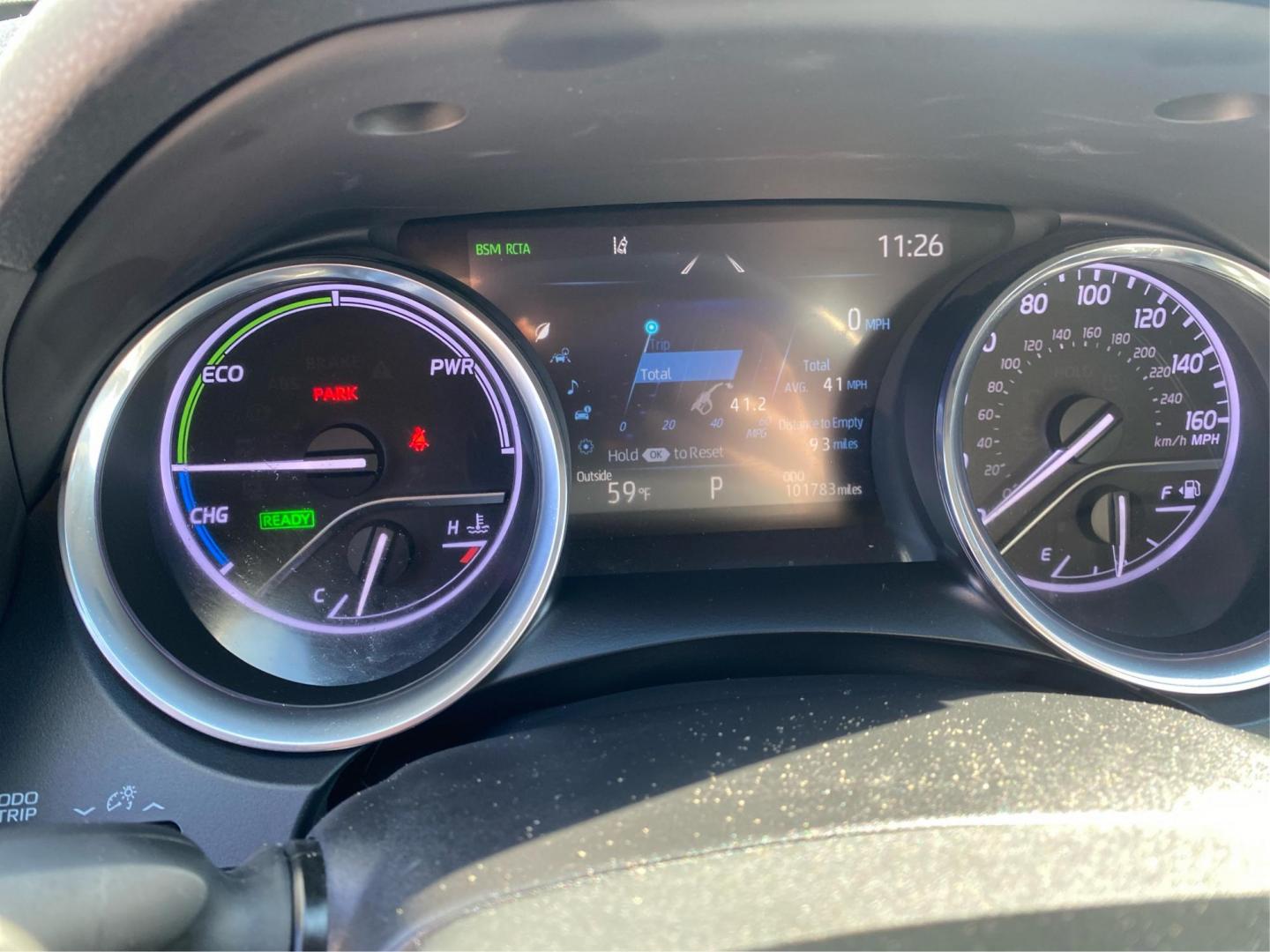 2019 WHITE TOYOTA CAMRY HYBRID (4T1B21HK7KU) with an 2.5L engine, Continuously Variable transmission, located at 908 SE 14th Street, Des Moines, IA, 50317, (515) 281-0330, 41.580303, -93.597046 - Photo#14