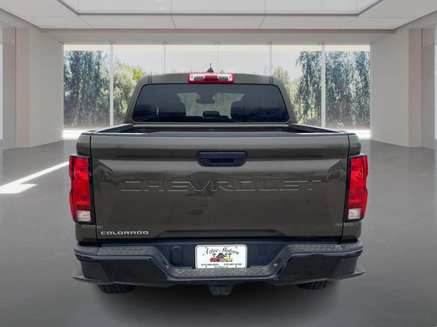2024 BROWN CHEVROLET COLORADO (1GCGSBEC3R1) with an 2.7L engine, Automatic transmission, located at 908 SE 14th Street, Des Moines, IA, 50317, (515) 281-0330, 41.580303, -93.597046 - Photo#3