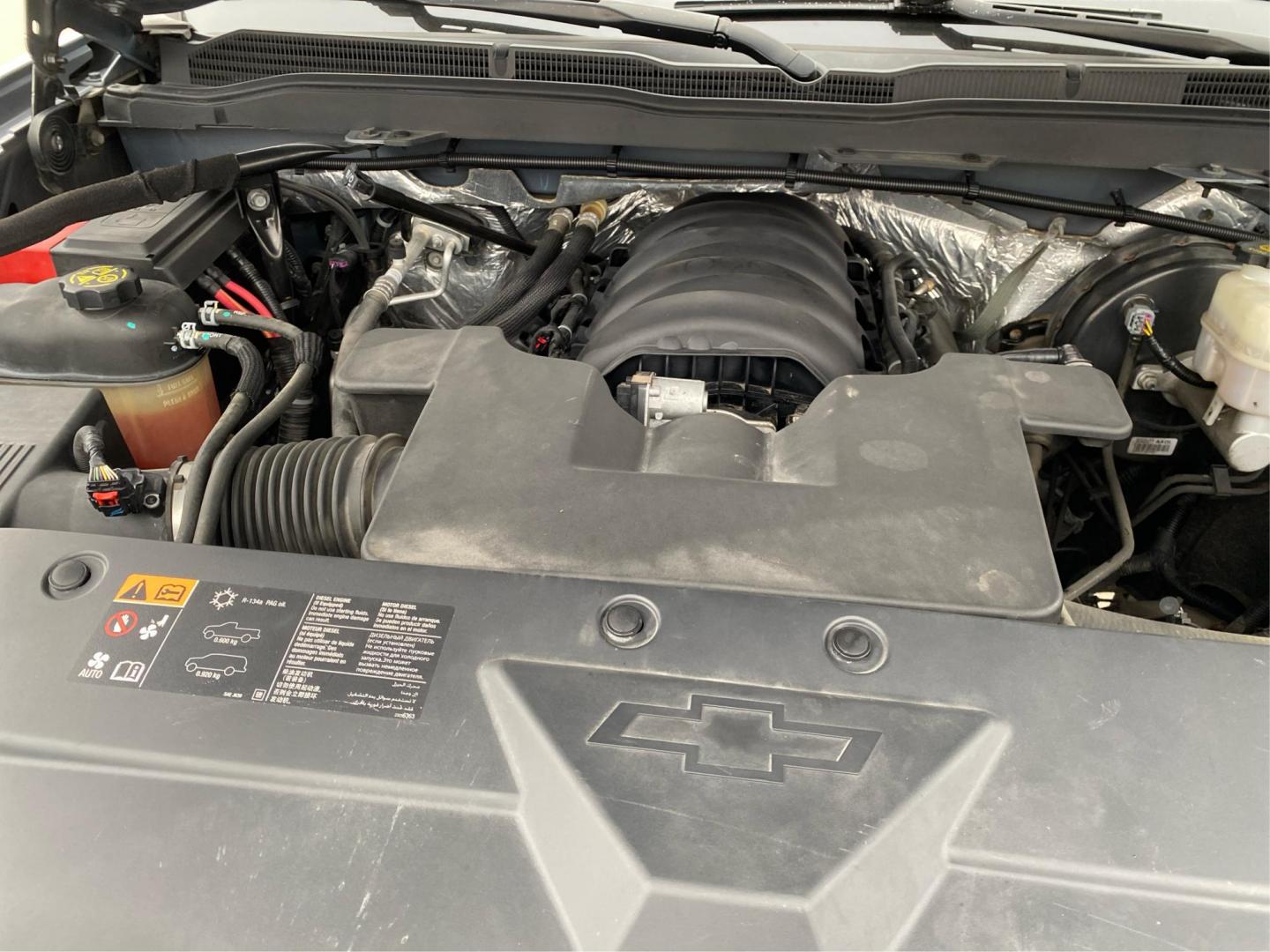 2015 BLUE CHEVROLET SILVERADO 1500 LTZ (3GCUKSEC2FG) with an 5.3L engine, Automatic transmission, located at 908 SE 14th Street, Des Moines, IA, 50317, (515) 281-0330, 41.580303, -93.597046 - Photo#10