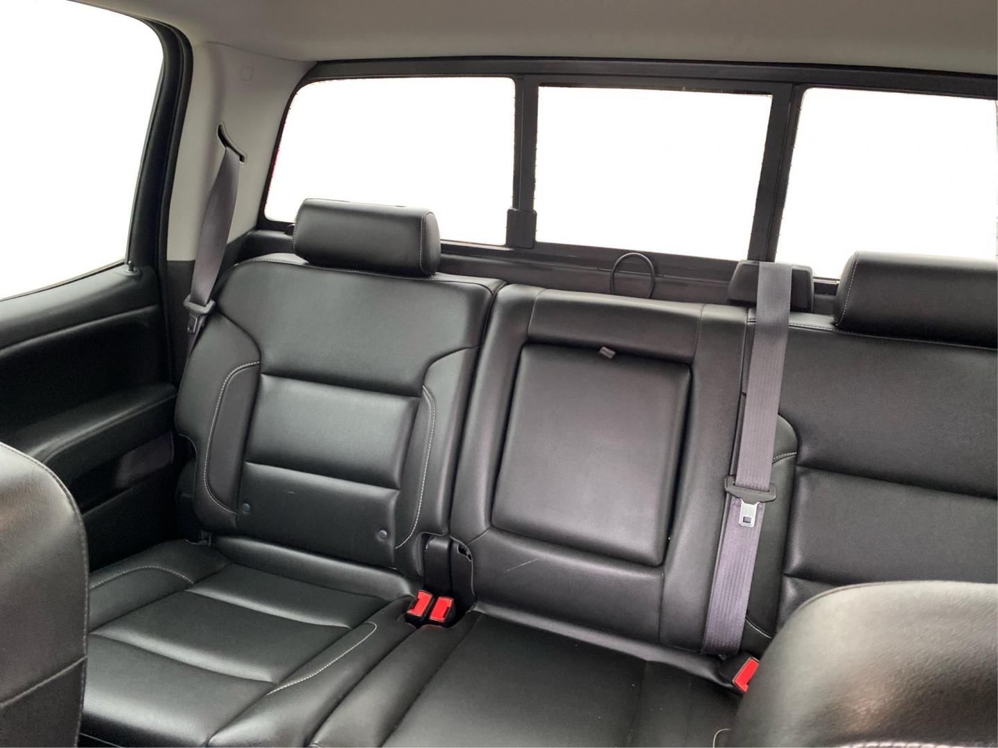 2015 BLUE CHEVROLET SILVERADO 1500 LTZ (3GCUKSEC2FG) with an 5.3L engine, Automatic transmission, located at 908 SE 14th Street, Des Moines, IA, 50317, (515) 281-0330, 41.580303, -93.597046 - Photo#13