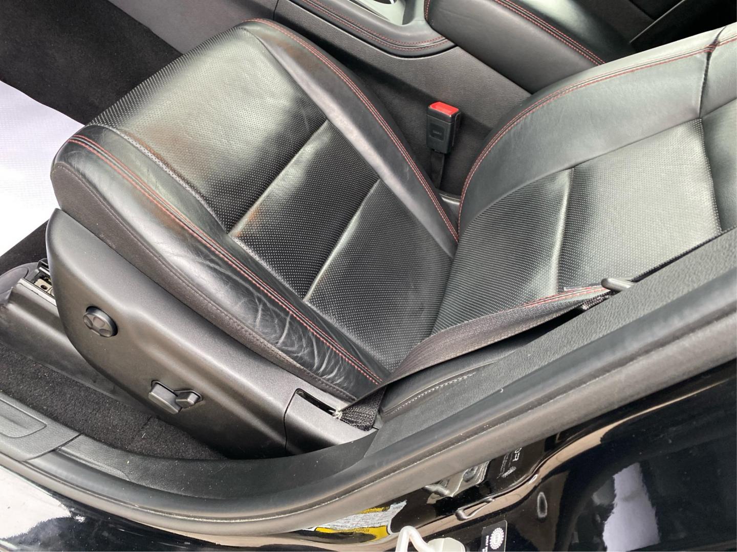 2023 BLACK DODGE DURANGO GT (1C4RDJDG6PC) with an 3.6L engine, Automatic transmission, located at 908 SE 14th Street, Des Moines, IA, 50317, (515) 281-0330, 41.580303, -93.597046 - Photo#18