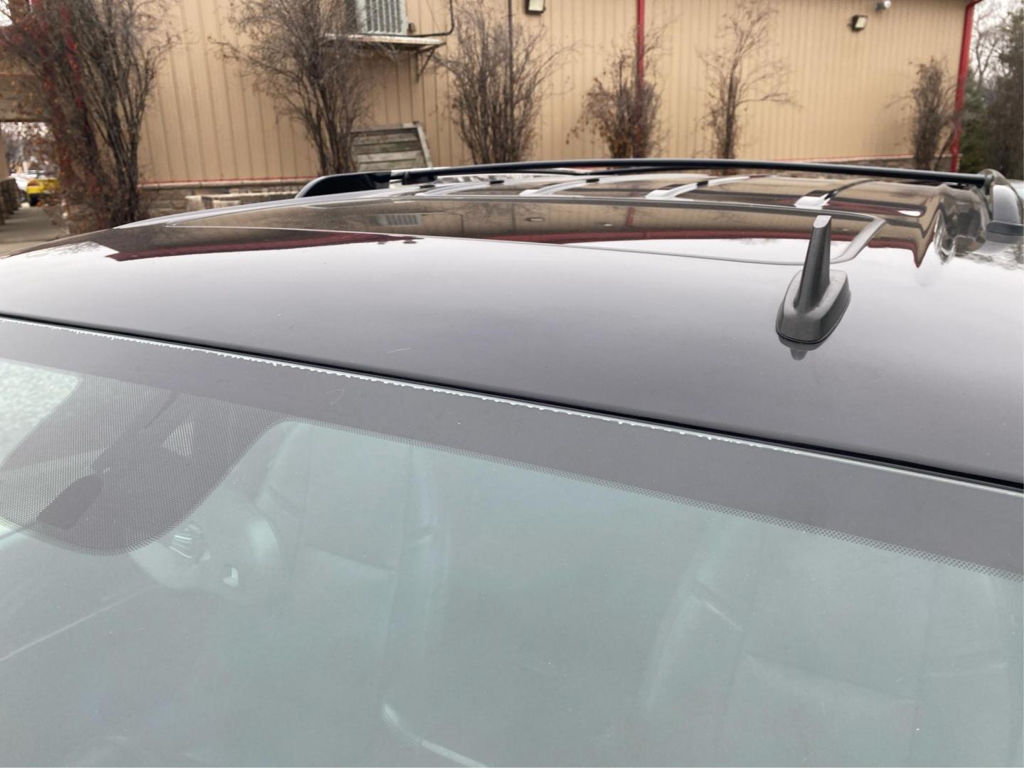 2013 BLACK GMC YUKON DENALI (1GKS2EEF4DR) with an 6.2L engine, Automatic transmission, located at 908 SE 14th Street, Des Moines, IA, 50317, (515) 281-0330, 41.580303, -93.597046 - Photo#11