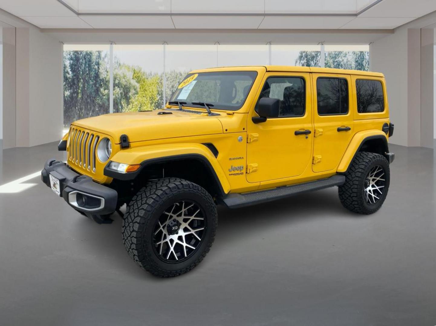2019 YELLOW JEEP WRANGLER UNLIMI SAHARA (1C4HJXEG3KW) with an 3.6L engine, Automatic transmission, located at 908 SE 14th Street, Des Moines, IA, 50317, (515) 281-0330, 41.580303, -93.597046 - Photo#7