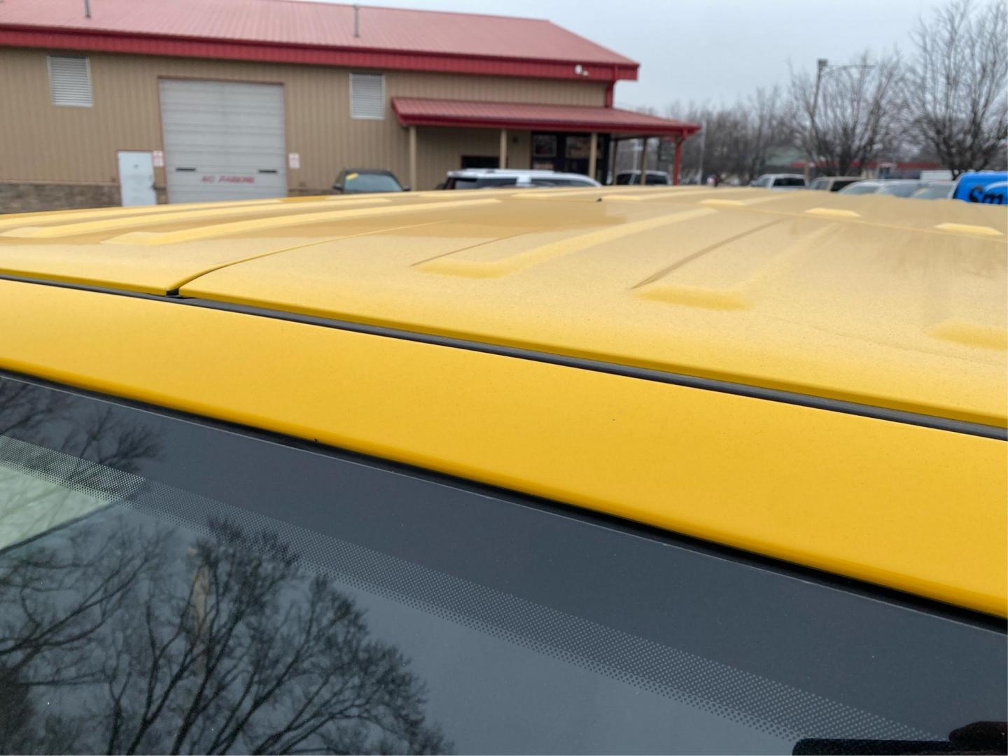 2019 YELLOW JEEP WRANGLER UNLIMI SAHARA (1C4HJXEG3KW) with an 3.6L engine, Automatic transmission, located at 908 SE 14th Street, Des Moines, IA, 50317, (515) 281-0330, 41.580303, -93.597046 - Photo#11