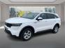 2022 WHITE KIA SORENTO LX (5XYRGDLC8NG) with an 2.5L engine, Automatic transmission, located at 908 SE 14th Street, Des Moines, IA, 50317, (515) 281-0330, 41.580303, -93.597046 - Photo#7
