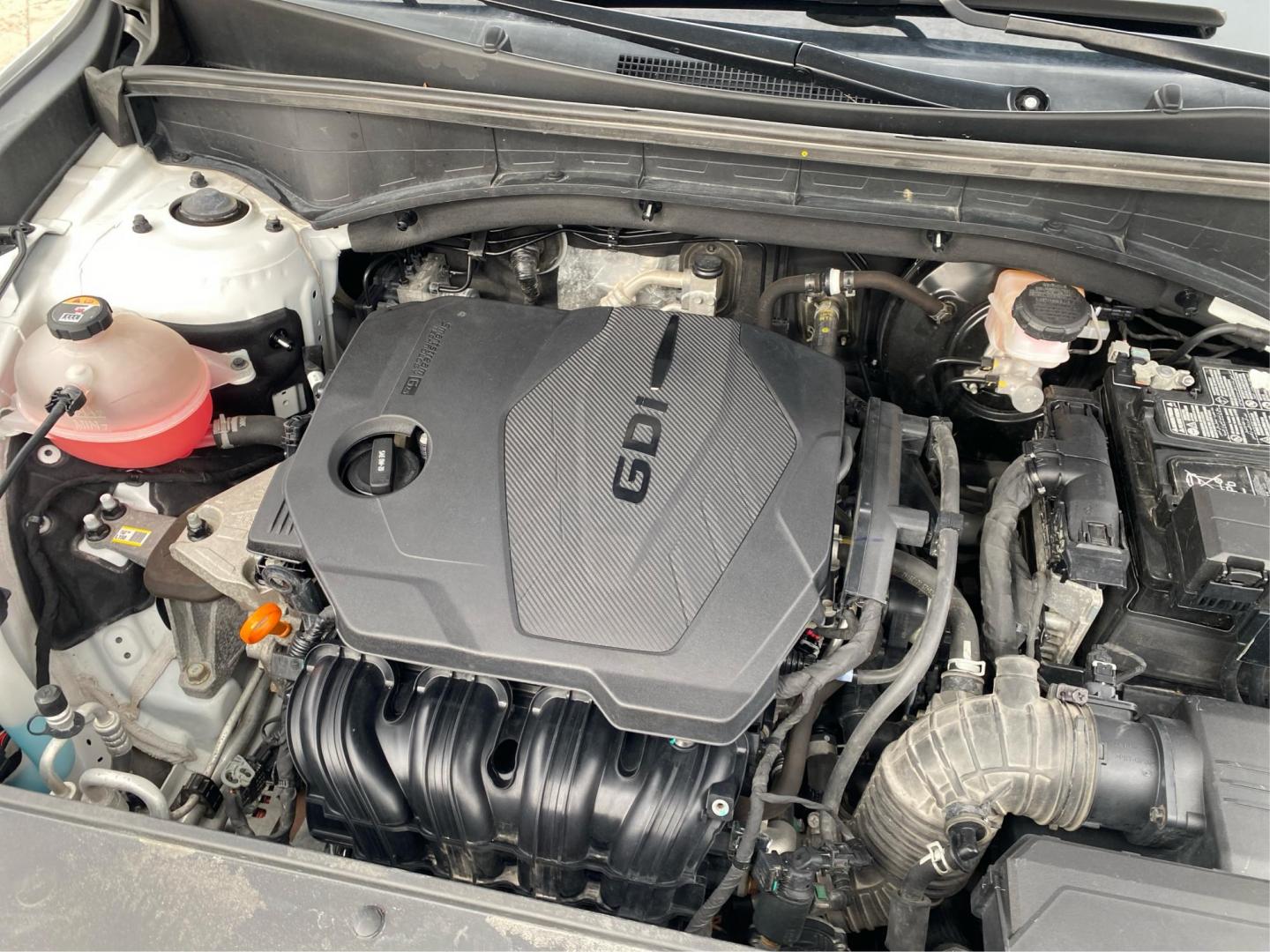 2022 WHITE KIA SORENTO LX (5XYRGDLC8NG) with an 2.5L engine, Automatic transmission, located at 908 SE 14th Street, Des Moines, IA, 50317, (515) 281-0330, 41.580303, -93.597046 - Photo#10