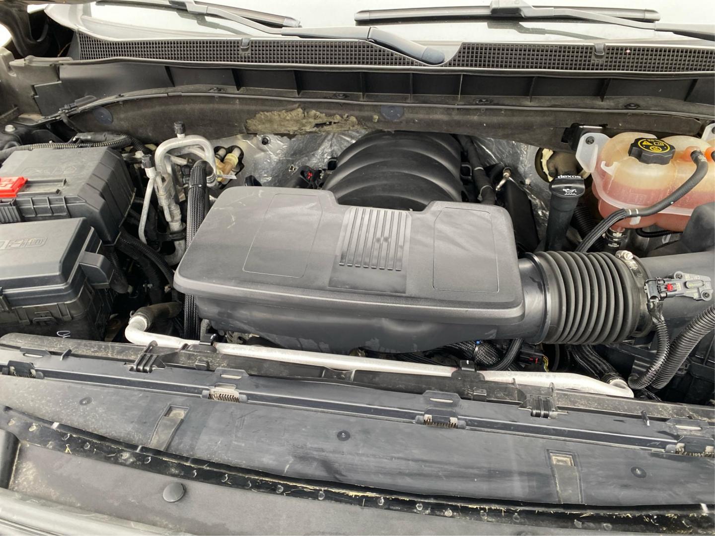 2022 BLACK CHEVROLET TAHOE RST (1GNSKRKD3NR) with an 5.3L engine, Automatic transmission, located at 908 SE 14th Street, Des Moines, IA, 50317, (515) 281-0330, 41.580303, -93.597046 - Photo#10