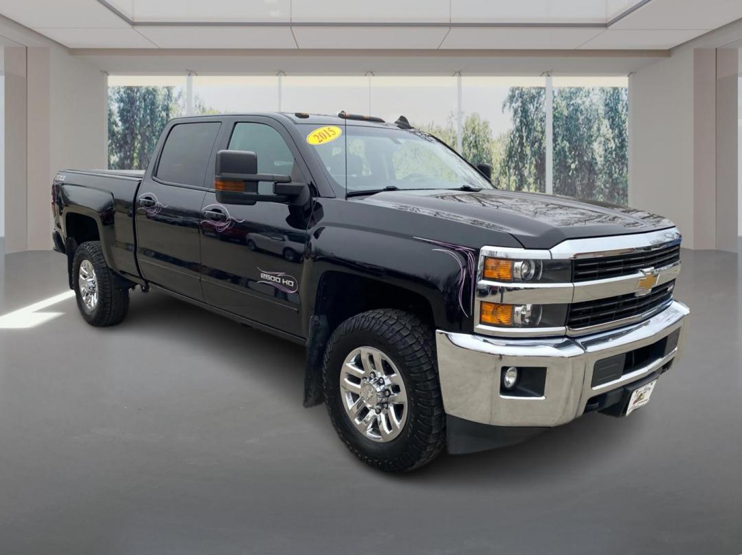 2015 BLACK CHEVROLET SILVERADO 2500 HEAVY DUTY LT (1GC1KVEG2FF) with an 6.0L engine, Automatic transmission, located at 908 SE 14th Street, Des Moines, IA, 50317, (515) 281-0330, 41.580303, -93.597046 - Photo#0