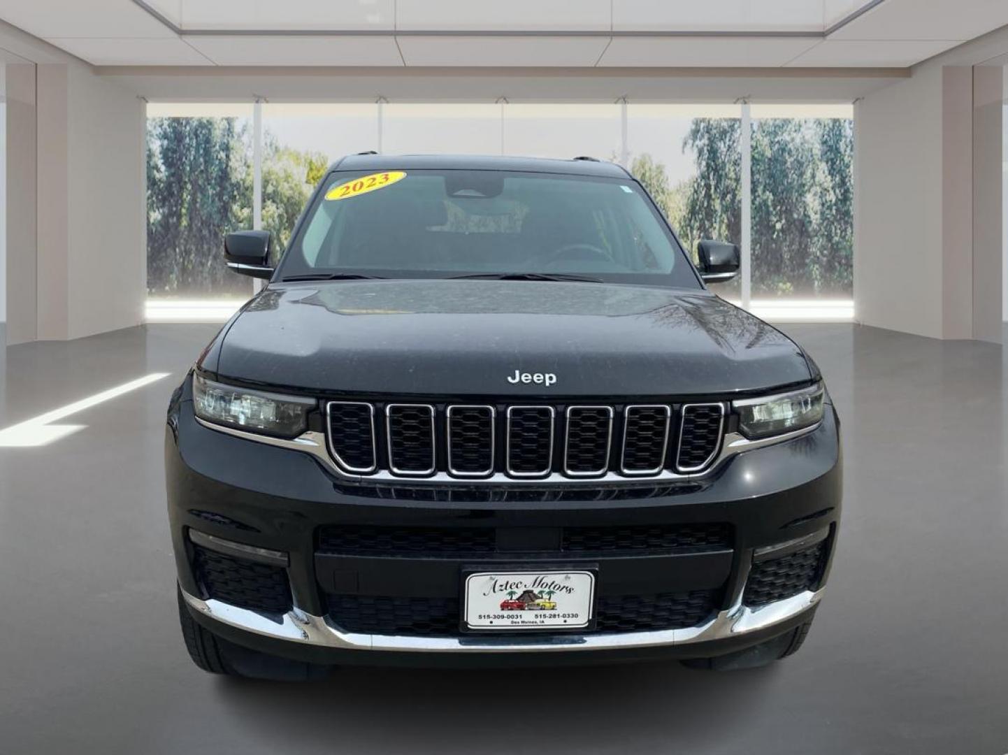 2023 BLACK JEEP GRAND CHEROKEE L LIMITED (1C4RJKBG3P8) with an 3.6L engine, Automatic transmission, located at 908 SE 14th Street, Des Moines, IA, 50317, (515) 281-0330, 41.580303, -93.597046 - Photo#6