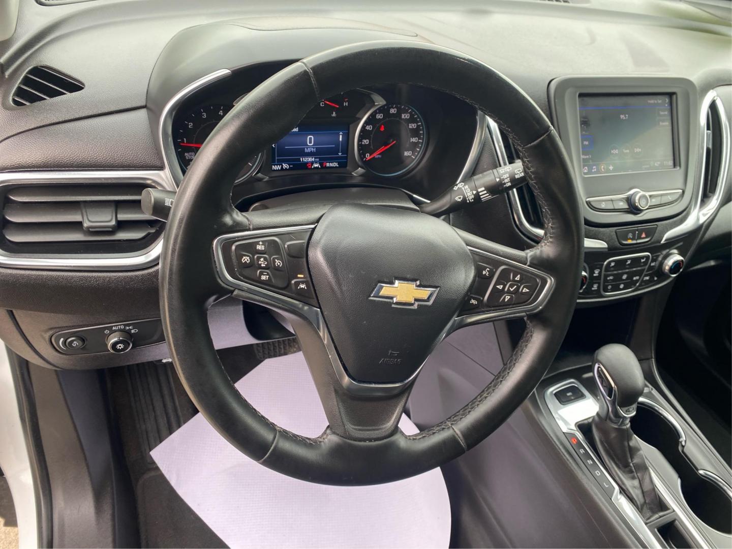 2024 WHITE CHEVROLET EQUINOX LT (3GNAXUEG4RS) with an 1.5L engine, Automatic transmission, located at 908 SE 14th Street, Des Moines, IA, 50317, (515) 281-0330, 41.580303, -93.597046 - Photo#16