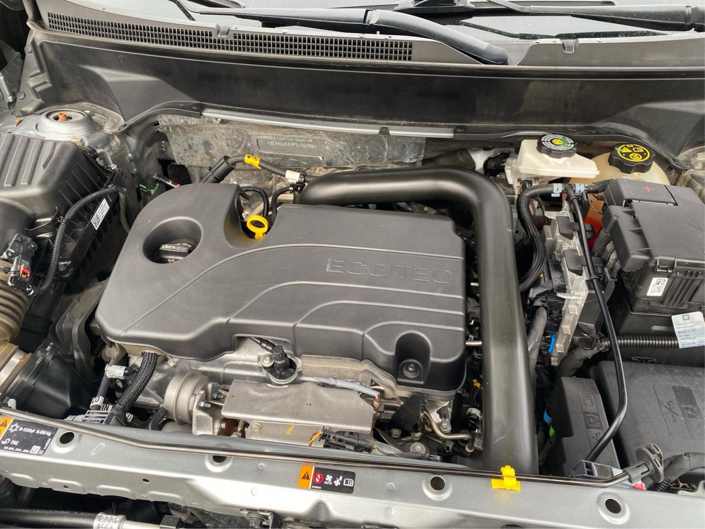 2023 GRAY CHEVROLET EQUINOX LT (3GNAXUEG3PS) with an 1.5L engine, Automatic transmission, located at 908 SE 14th Street, Des Moines, IA, 50317, (515) 281-0330, 41.580303, -93.597046 - Photo#10