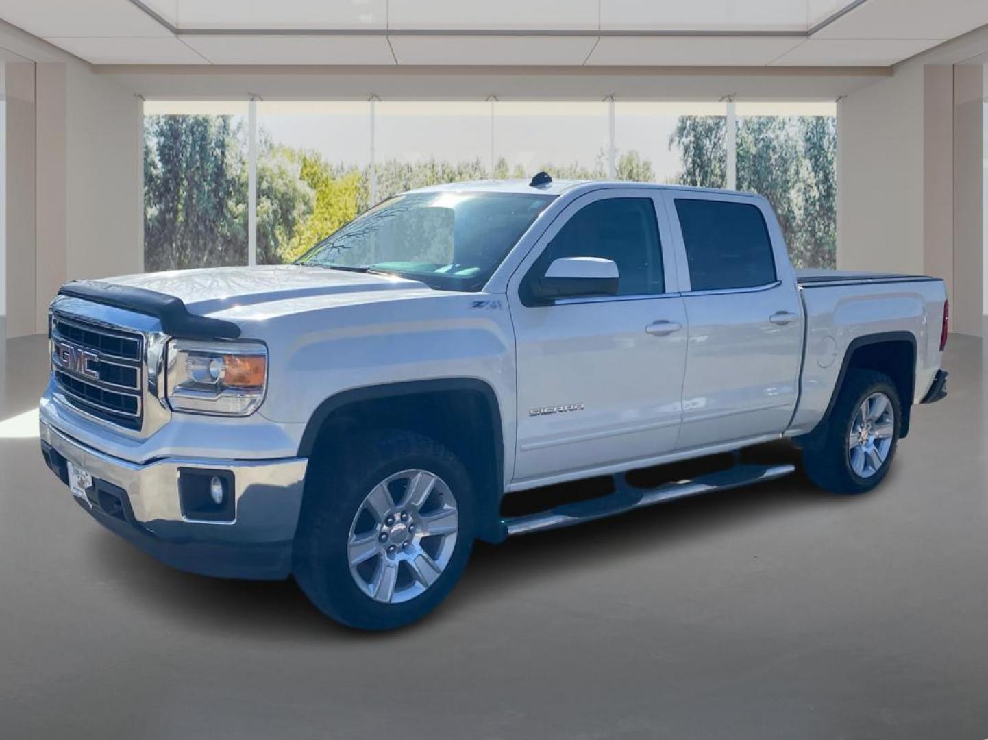 2014 WHITE GMC SIERRA CREW CAB SLE (3GTU2UEC4EG) with an 5.3L engine, Automatic transmission, located at 908 SE 14th Street, Des Moines, IA, 50317, (515) 281-0330, 41.580303, -93.597046 - Photo#7