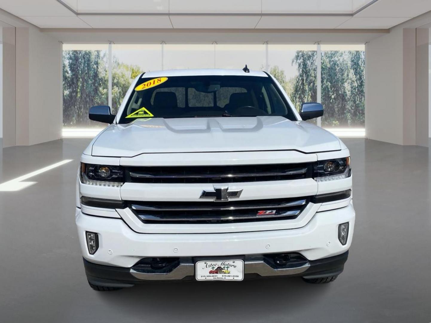 2018 WHITE CHEVROLET SILVERADO 1500 LTZ (3GCUKSEJ0JG) with an 6.2L engine, Automatic transmission, located at 908 SE 14th Street, Des Moines, IA, 50317, (515) 281-0330, 41.580303, -93.597046 - Photo#6