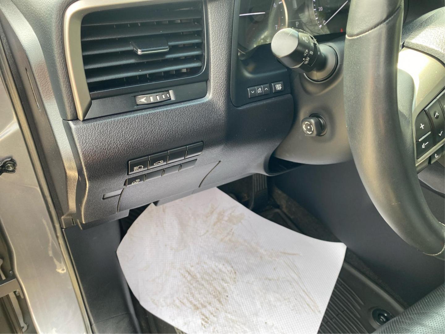 2016 TAN LEXUS RX 350 BASE (2T2BZMCAXGC) with an 3.5L engine, Automatic transmission, located at 908 SE 14th Street, Des Moines, IA, 50317, (515) 281-0330, 41.580303, -93.597046 - Photo#17