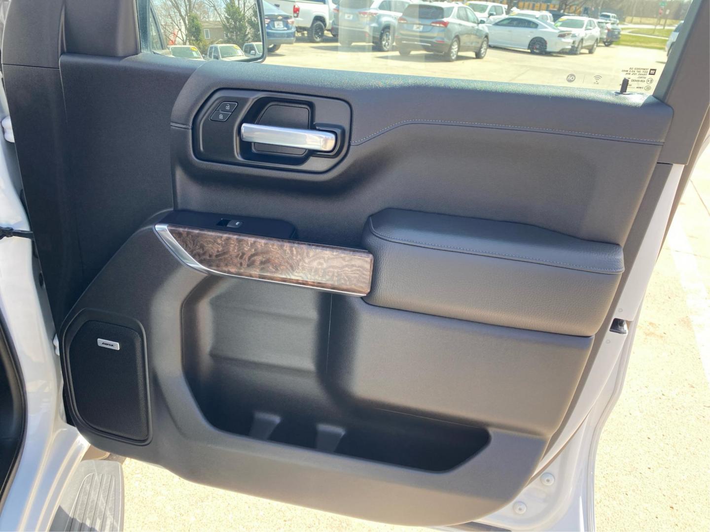 2020 WHITE GMC SIERRA 1500 DENALI (3GTU9FET5LG) with an 3.0L engine, Automatic transmission, located at 908 SE 14th Street, Des Moines, IA, 50317, (515) 281-0330, 41.580303, -93.597046 - Photo#19