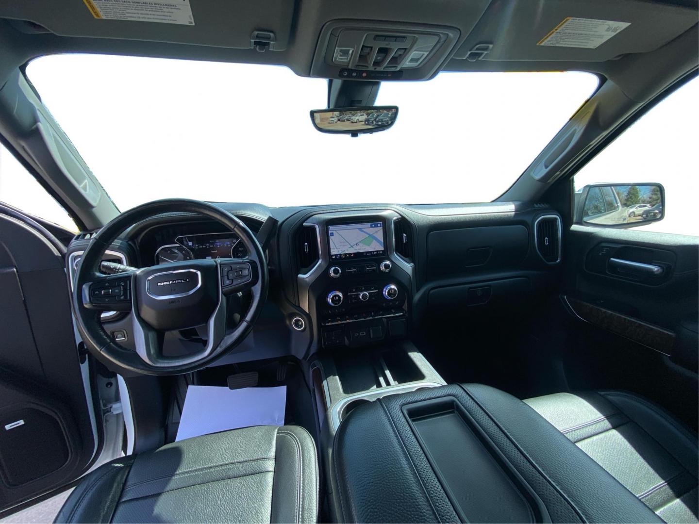 2020 WHITE GMC SIERRA 1500 DENALI (3GTU9FET5LG) with an 3.0L engine, Automatic transmission, located at 908 SE 14th Street, Des Moines, IA, 50317, (515) 281-0330, 41.580303, -93.597046 - Photo#21