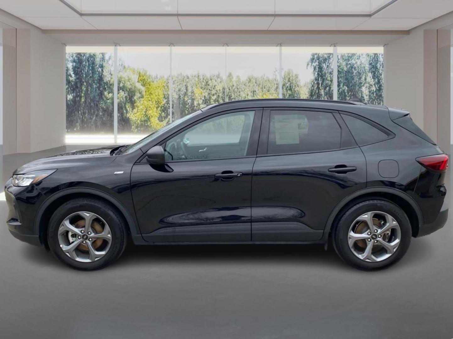 2025 BLACK FORD ESCAPE ST LINE (1FMCU0MNXSU) with an 1.5L engine, Automatic transmission, located at 908 SE 14th Street, Des Moines, IA, 50317, (515) 281-0330, 41.580303, -93.597046 - Photo#5