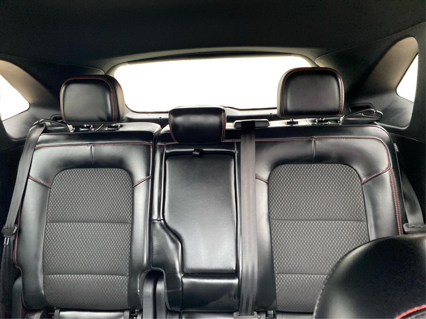 2025 BLACK FORD ESCAPE ST LINE (1FMCU0MNXSU) with an 1.5L engine, Automatic transmission, located at 908 SE 14th Street, Des Moines, IA, 50317, (515) 281-0330, 41.580303, -93.597046 - Photo#14