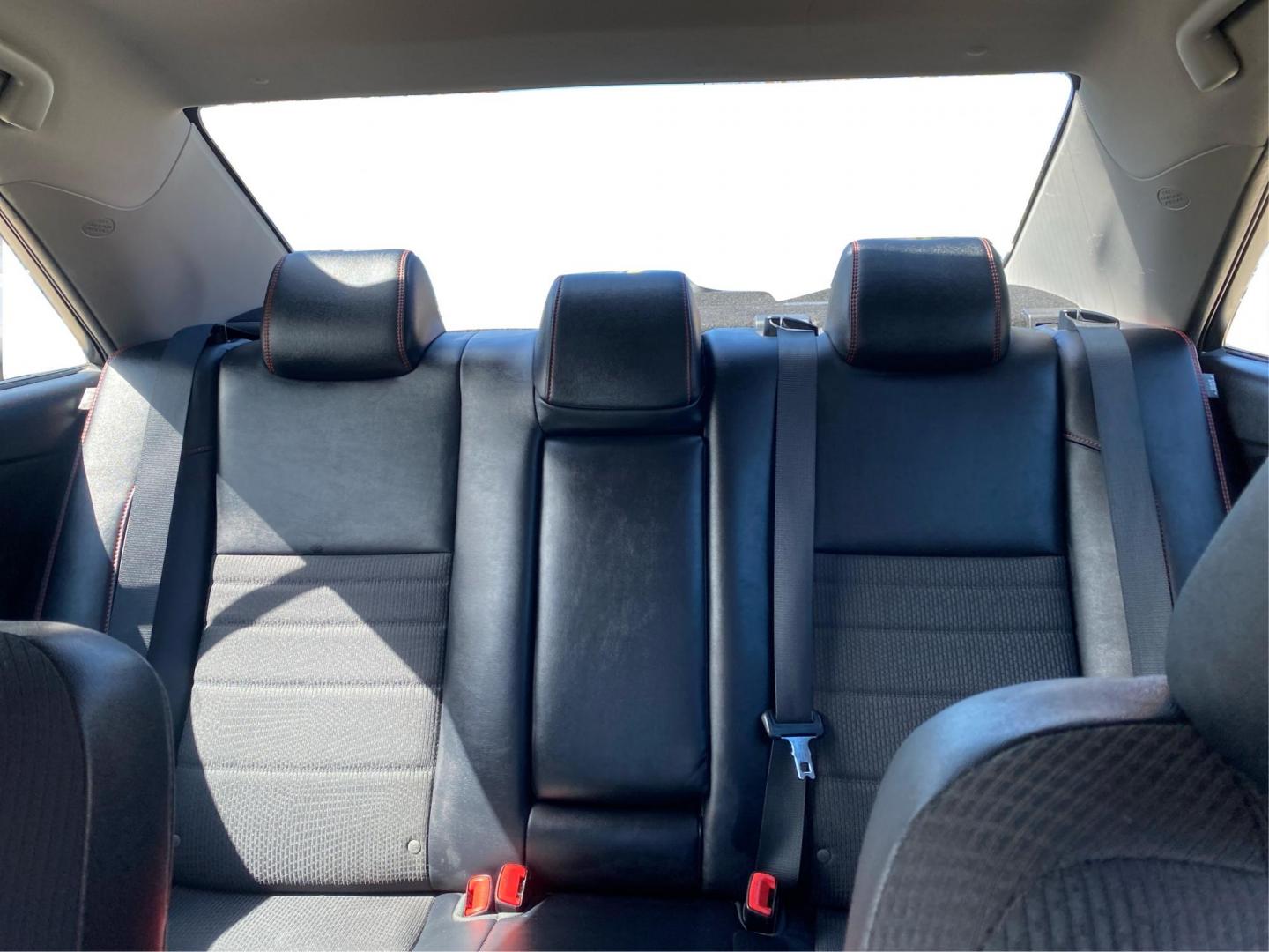 2016 WHITE TOYOTA CAMRY LE (4T1BF1FK0GU) with an 2.5L engine, Automatic transmission, located at 908 SE 14th Street, Des Moines, IA, 50317, (515) 281-0330, 41.580303, -93.597046 - Photo#13