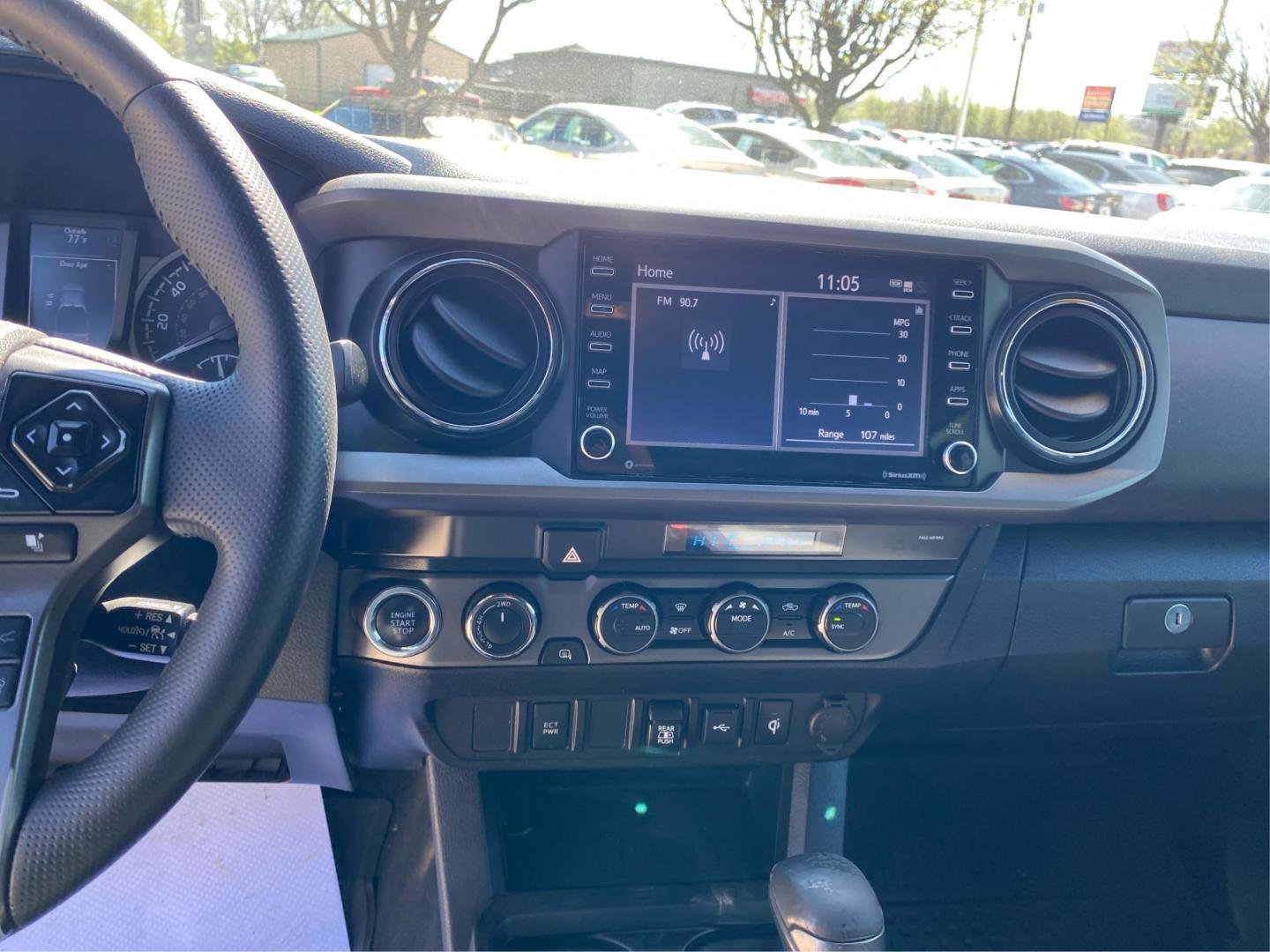 2021 GRAY TOYOTA TACOMA DOUBLE CAB (3TMCZ5AN3MM) with an 3.5L engine, Automatic transmission, located at 908 SE 14th Street, Des Moines, IA, 50317, (515) 281-0330, 41.580303, -93.597046 - Photo#12