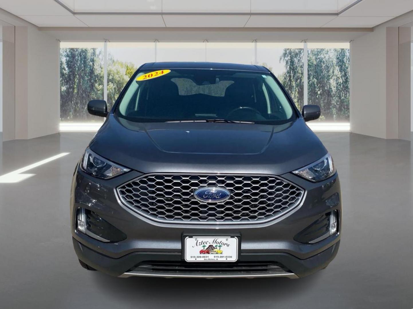 2024 GRAY FORD EDGE SEL (2FMPK4J91RB) with an 2.0L engine, Automatic transmission, located at 908 SE 14th Street, Des Moines, IA, 50317, (515) 281-0330, 41.580303, -93.597046 - Photo#6