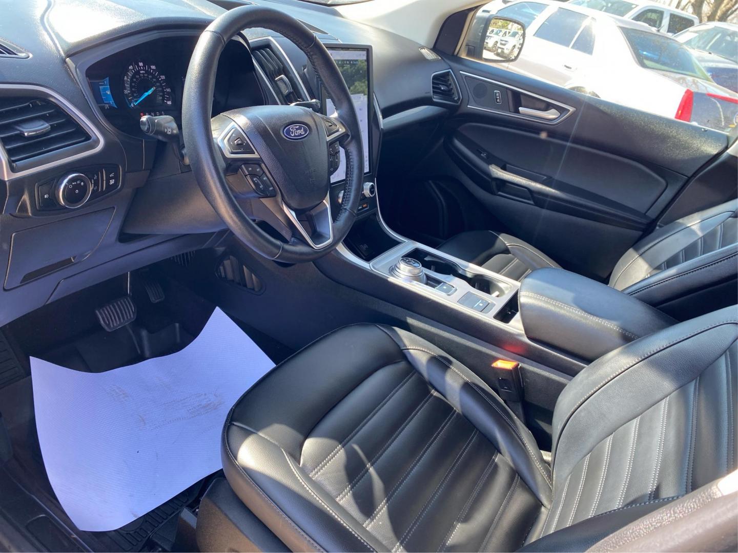 2024 GRAY FORD EDGE SEL (2FMPK4J91RB) with an 2.0L engine, Automatic transmission, located at 908 SE 14th Street, Des Moines, IA, 50317, (515) 281-0330, 41.580303, -93.597046 - Photo#8