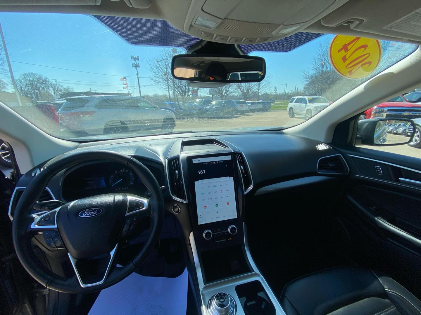 2024 GRAY FORD EDGE SEL (2FMPK4J91RB) with an 2.0L engine, Automatic transmission, located at 908 SE 14th Street, Des Moines, IA, 50317, (515) 281-0330, 41.580303, -93.597046 - Photo#21