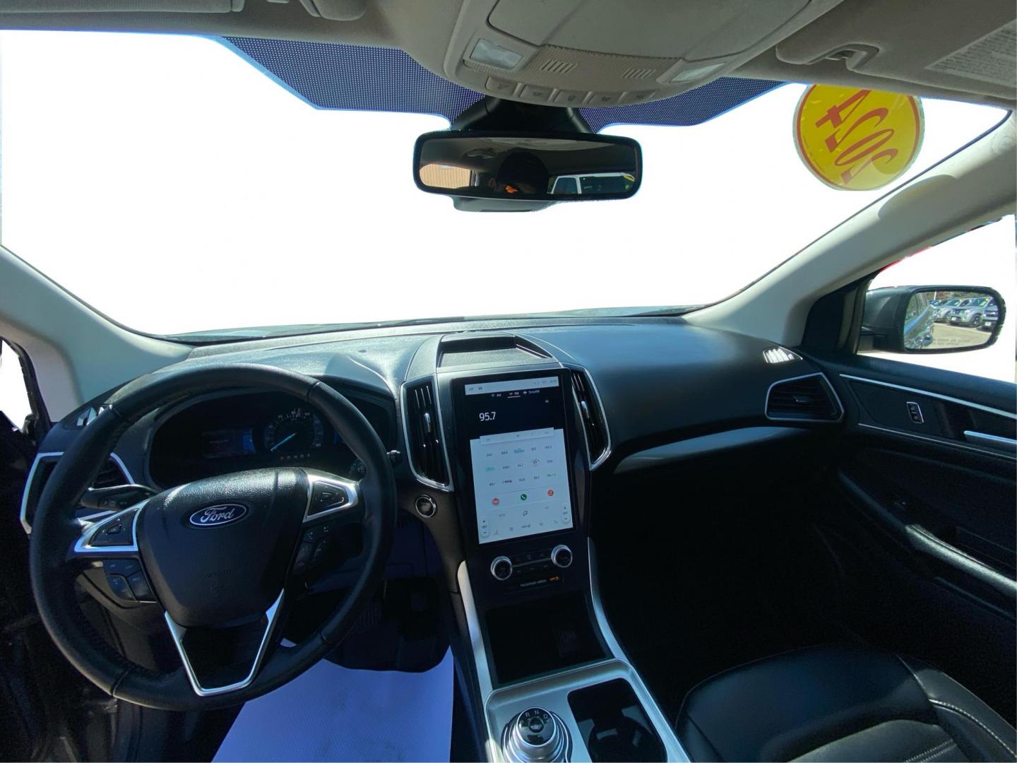 2024 GRAY FORD EDGE SEL (2FMPK4J91RB) with an 2.0L engine, Automatic transmission, located at 908 SE 14th Street, Des Moines, IA, 50317, (515) 281-0330, 41.580303, -93.597046 - Photo#22