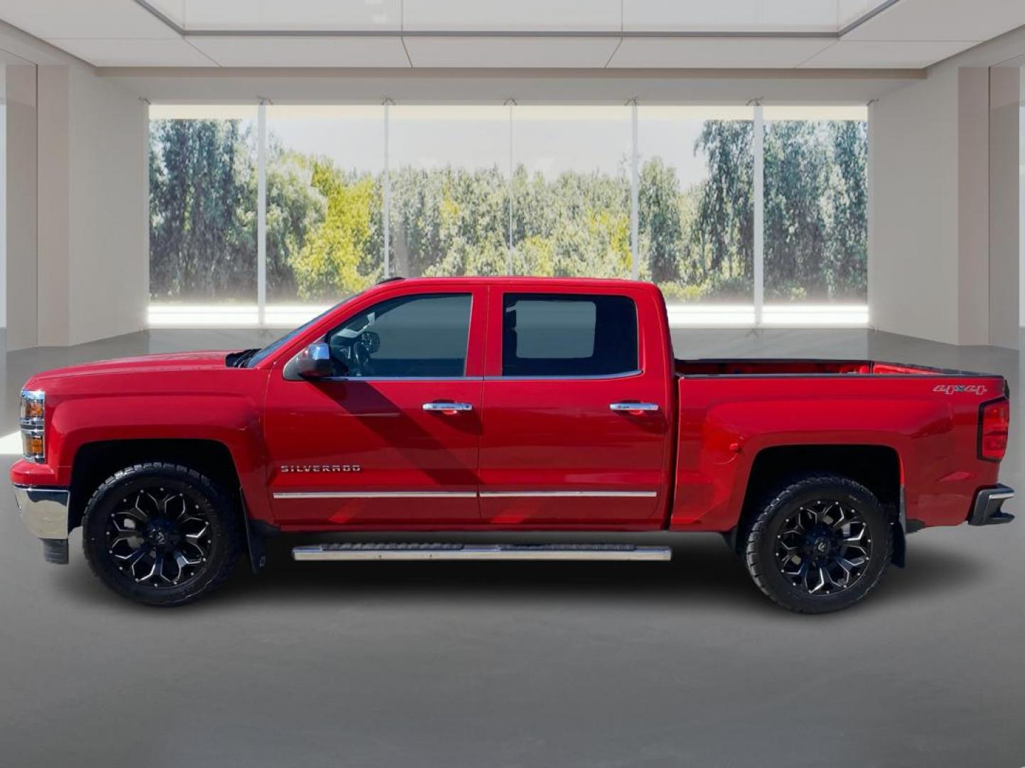 2015 RED CHEVROLET SILVERADO LTZ CREW CAB 1500 (3GCUKSECXFG) with an 5.3L engine, Automatic transmission, located at 908 SE 14th Street, Des Moines, IA, 50317, (515) 281-0330, 41.580303, -93.597046- Photo#5
