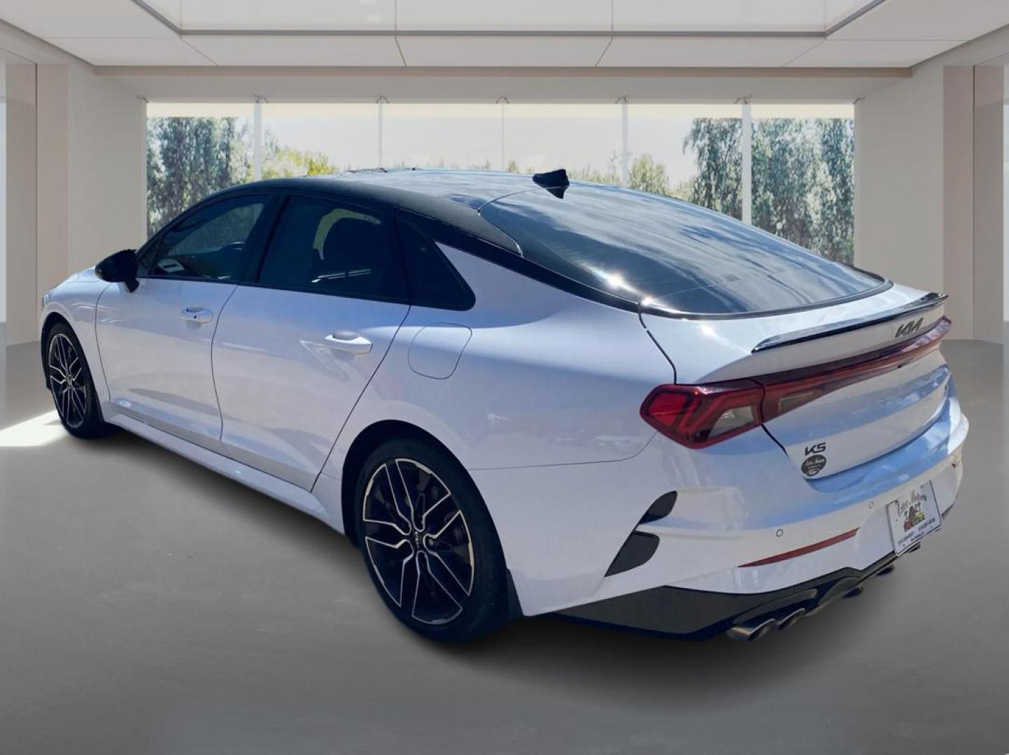 2023 WHITE KIA K5 GT (5XXG44J89PG) with an 2.5L engine, Automatic transmission, located at 908 SE 14th Street, Des Moines, IA, 50317, (515) 281-0330, 41.580303, -93.597046 - Photo#4