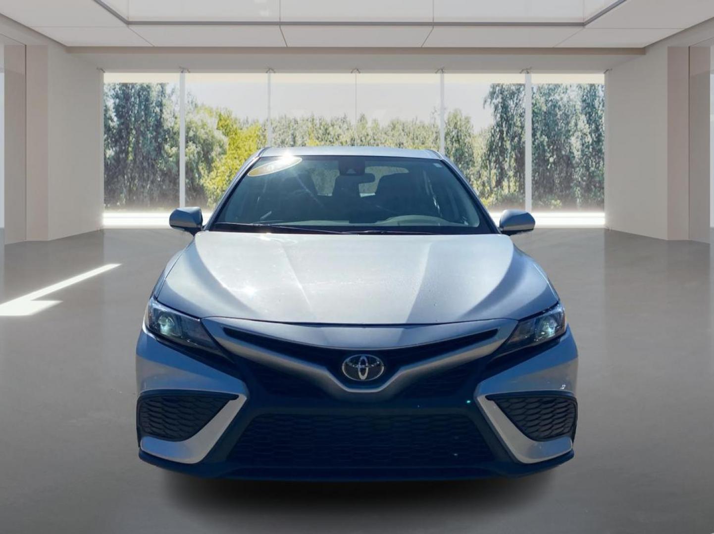 2024 SILVER TOYOTA CAMRY SE NIGHT SHADE (4T1G11AK7RU) with an 2.5L engine, Automatic transmission, located at 908 SE 14th Street, Des Moines, IA, 50317, (515) 281-0330, 41.580303, -93.597046 - Photo#6