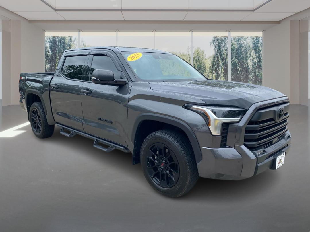 photo of 2023 TOYOTA TUNDRA CREWMAX SR