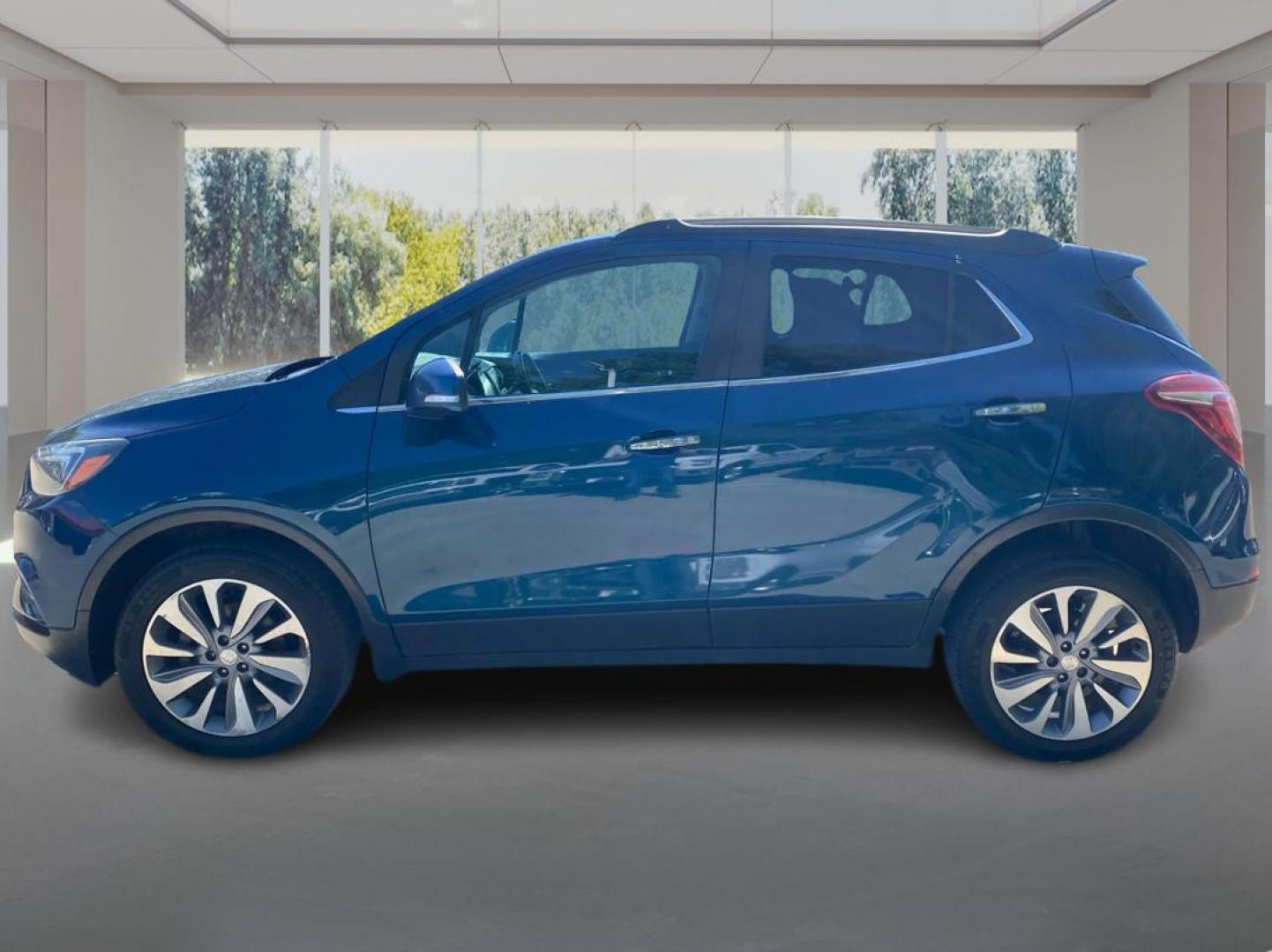 2019 TEAL BUICK ENCORE PREFERRED (KL4CJESB4KB) with an 1.4L engine, Automatic transmission, located at 908 SE 14th Street, Des Moines, IA, 50317, (515) 281-0330, 41.580303, -93.597046 - Photo#5