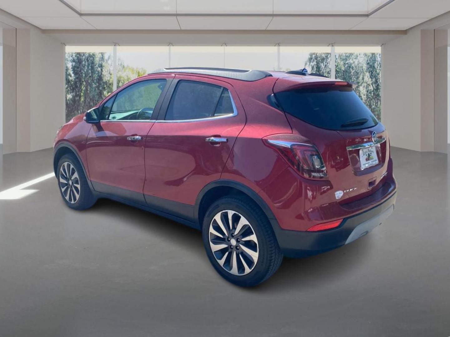 2018 RED BUICK ENCORE ESSENCE (KL4CJGSB5JB) with an 1.4L engine, Automatic transmission, located at 908 SE 14th Street, Des Moines, IA, 50317, (515) 281-0330, 41.580303, -93.597046 - Photo#4