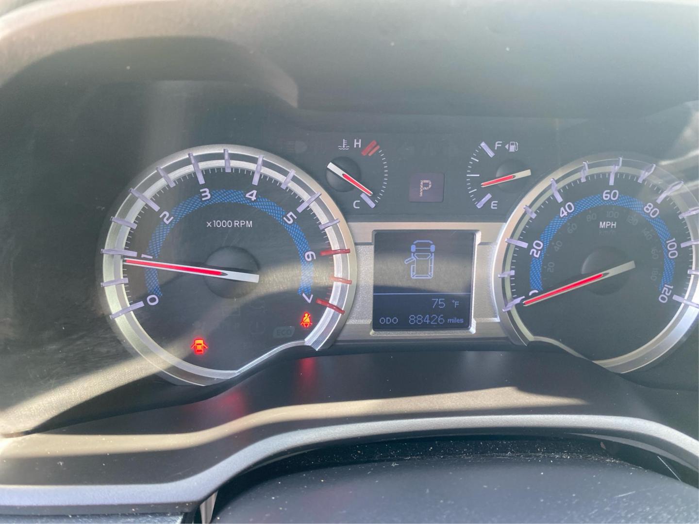 2017 BLUE TOYOTA 4RUNNER SR5/SR5 PREMIUM (JTEBU5JR8H5) with an 4.0L engine, Automatic transmission, located at 908 SE 14th Street, Des Moines, IA, 50317, (515) 281-0330, 41.580303, -93.597046 - Photo#15