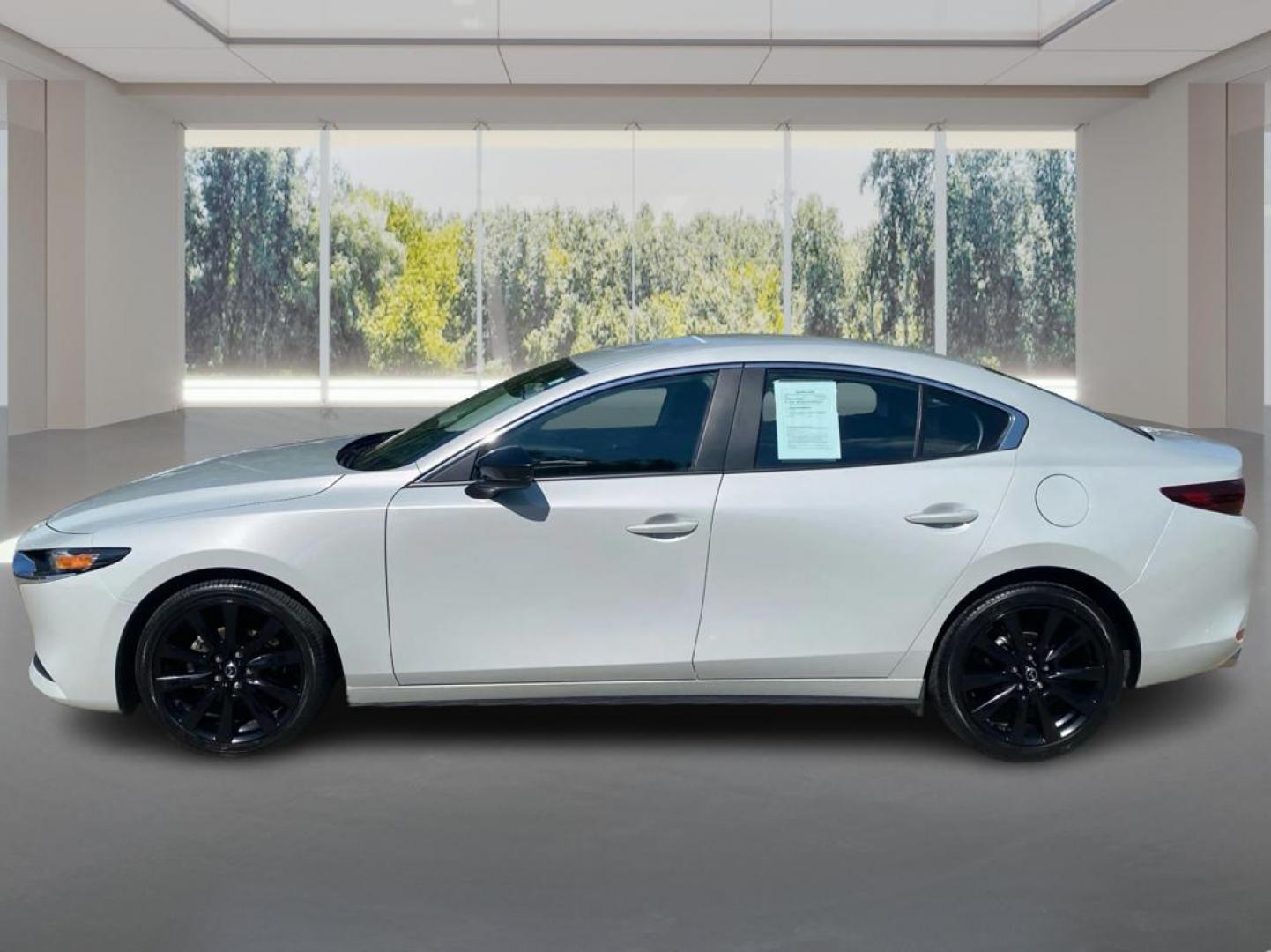 2024 PEARL MAZDA 3 SELECT SPORT (3MZBPABM0RM) with an 2.5L engine, Automatic transmission, located at 908 SE 14th Street, Des Moines, IA, 50317, (515) 281-0330, 41.580303, -93.597046 - Photo#5