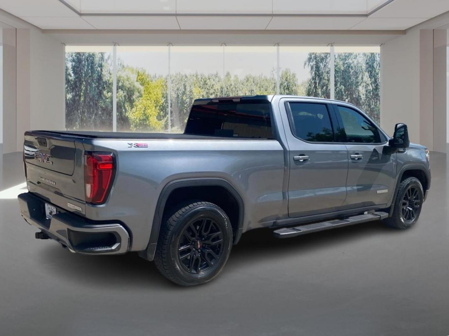 2021 GRAY GMC SIERRA 1500 ELEVATION (1GTU9CET2MZ) with an 3.0L engine, Automatic transmission, located at 908 SE 14th Street, Des Moines, IA, 50317, (515) 281-0330, 41.580303, -93.597046 - Photo#2