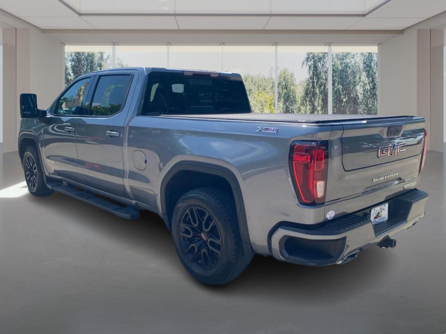 2021 GRAY GMC SIERRA 1500 ELEVATION (1GTU9CET2MZ) with an 3.0L engine, Automatic transmission, located at 908 SE 14th Street, Des Moines, IA, 50317, (515) 281-0330, 41.580303, -93.597046 - Photo#4