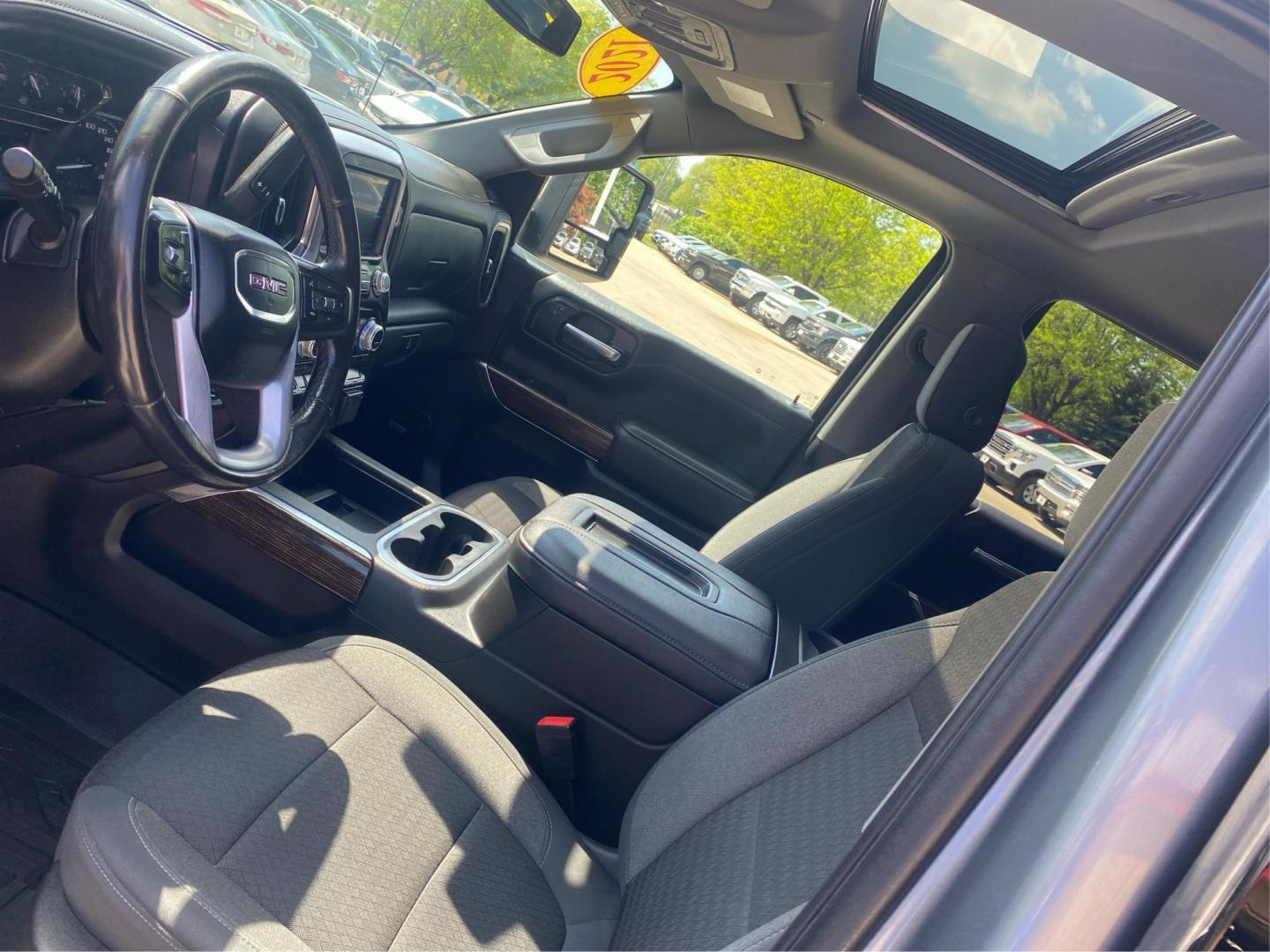 2021 GRAY GMC SIERRA 1500 ELEVATION (1GTU9CET2MZ) with an 3.0L engine, Automatic transmission, located at 908 SE 14th Street, Des Moines, IA, 50317, (515) 281-0330, 41.580303, -93.597046 - Photo#17