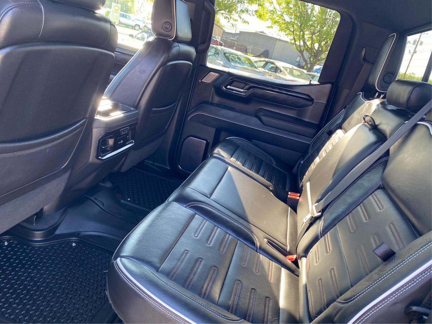 2023 BLACK GMC SIERRA 1500 AT4X (3GTUUFEL0PG) with an 6.2L engine, Automatic transmission, located at 908 SE 14th Street, Des Moines, IA, 50317, (515) 281-0330, 41.580303, -93.597046 - Photo#9