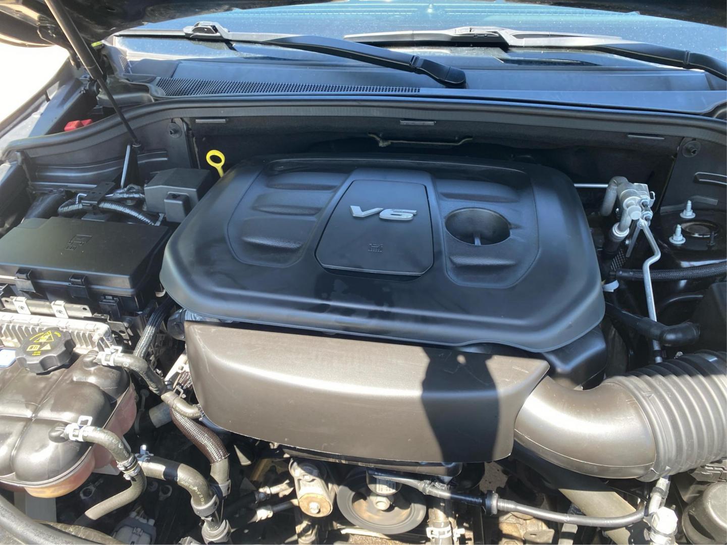 2018 BLACK JEEP GRAND CHEROKEE ALTITUDE (1C4RJEAG3JC) with an 3.6L engine, Automatic transmission, located at 908 SE 14th Street, Des Moines, IA, 50317, (515) 281-0330, 41.580303, -93.597046 - Photo#10