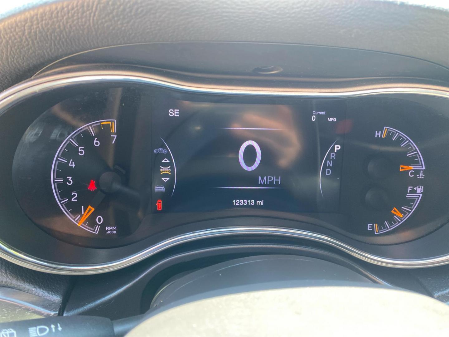 2018 BLACK JEEP GRAND CHEROKEE ALTITUDE (1C4RJEAG3JC) with an 3.6L engine, Automatic transmission, located at 908 SE 14th Street, Des Moines, IA, 50317, (515) 281-0330, 41.580303, -93.597046 - Photo#14