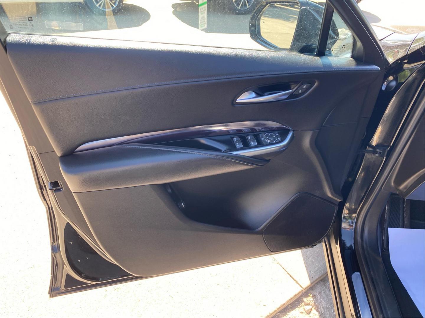 2023 BLACK CADILLAC XT4 LUXURY (1GYFZBR44PF) with an 2.0L engine, Automatic transmission, located at 908 SE 14th Street, Des Moines, IA, 50317, (515) 281-0330, 41.580303, -93.597046 - Photo#19