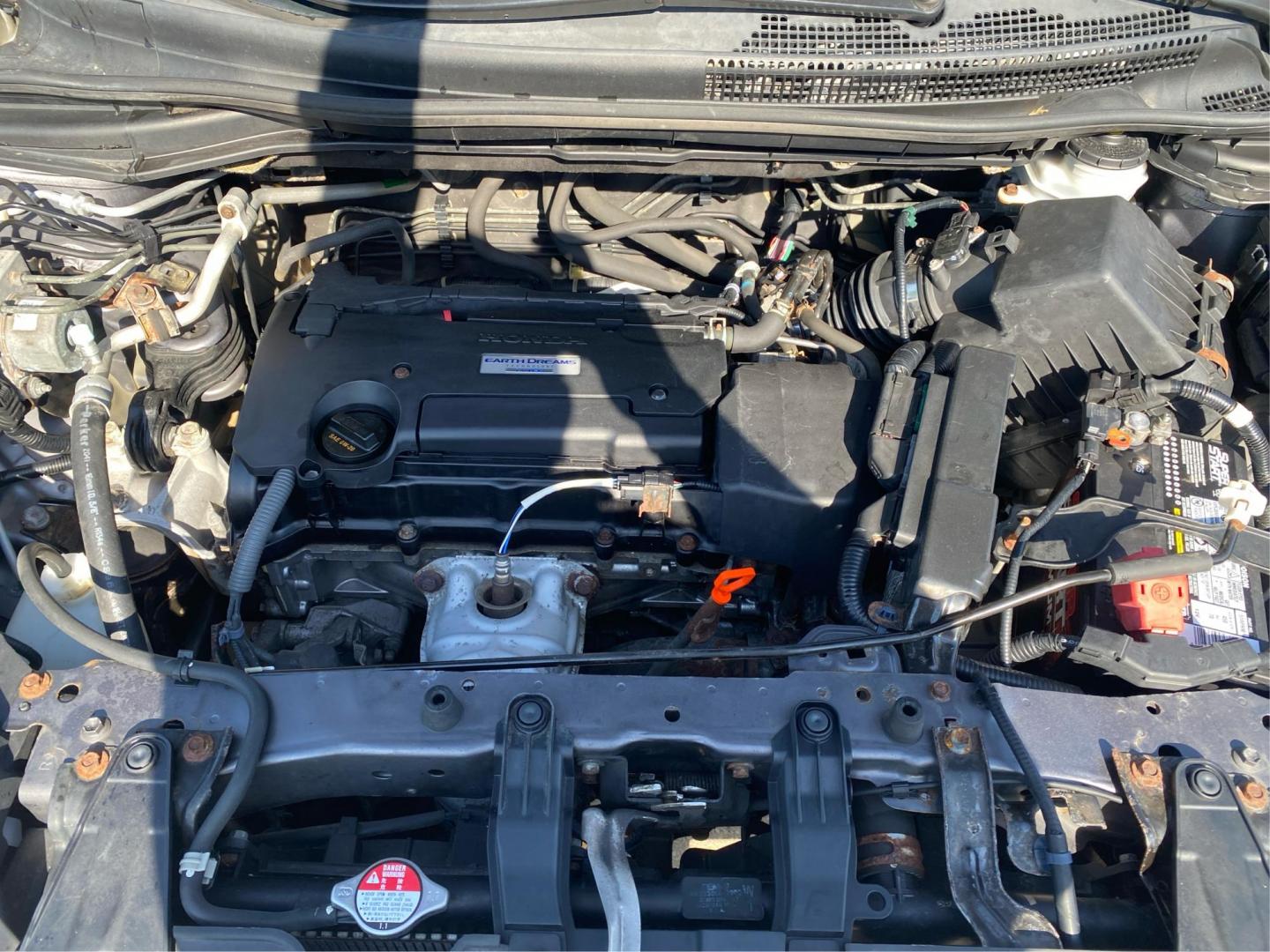2016 GRAY HONDA CR-V SE (5J6RM4H47GL) with an 2.4L engine, Continuously Variable transmission, located at 908 SE 14th Street, Des Moines, IA, 50317, (515) 281-0330, 41.580303, -93.597046 - Photo#10
