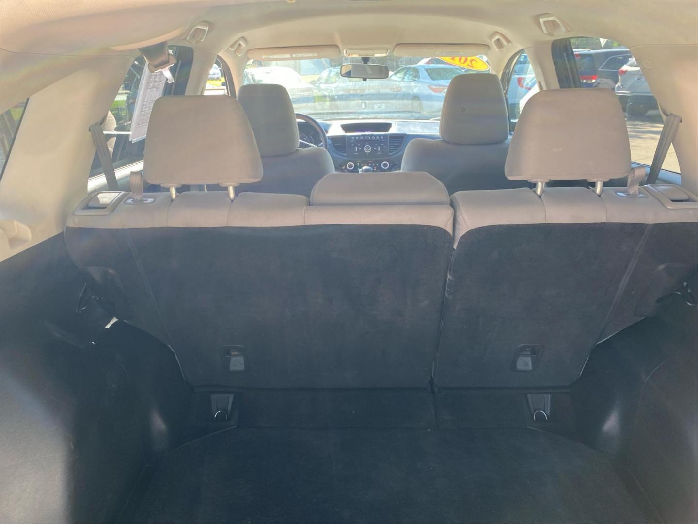 2016 GRAY HONDA CR-V SE (5J6RM4H47GL) with an 2.4L engine, Continuously Variable transmission, located at 908 SE 14th Street, Des Moines, IA, 50317, (515) 281-0330, 41.580303, -93.597046 - Photo#12