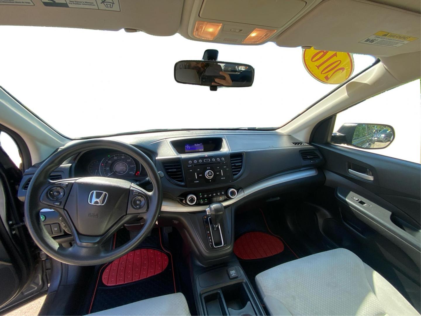 2016 GRAY HONDA CR-V SE (5J6RM4H47GL) with an 2.4L engine, Continuously Variable transmission, located at 908 SE 14th Street, Des Moines, IA, 50317, (515) 281-0330, 41.580303, -93.597046 - Photo#22